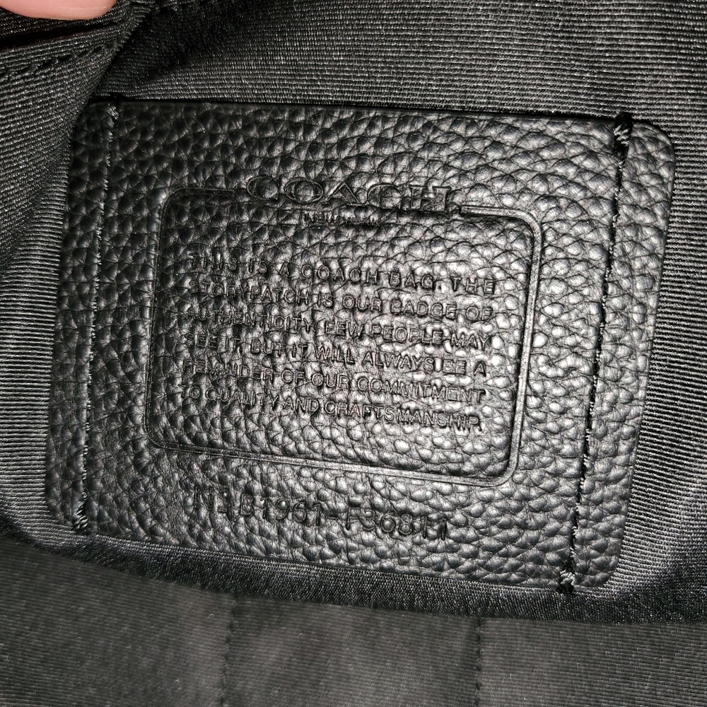 ❌SOLD❌ Large Leather Coach Backpack - Picture 8 of 16